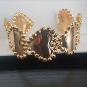 Gold Heart Bangle